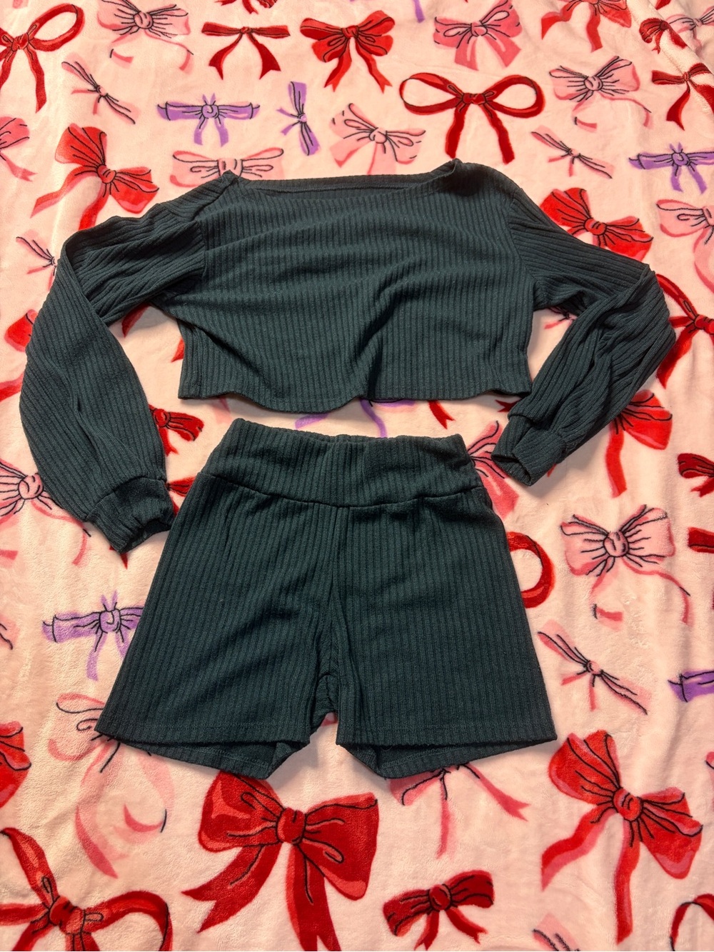 SHEIN Ribbed Knit Lounge Top in Teal Blue